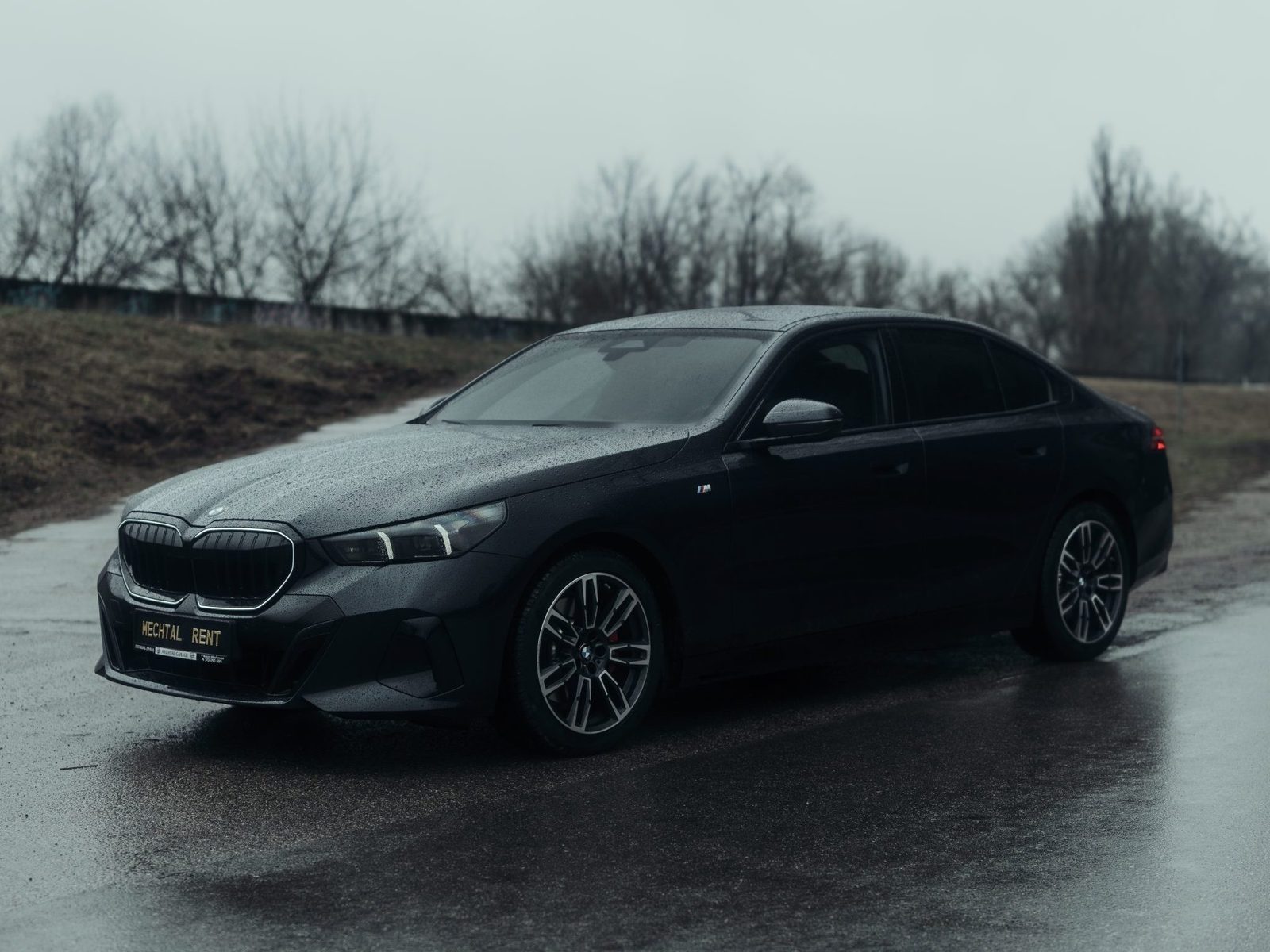 BMW G60
